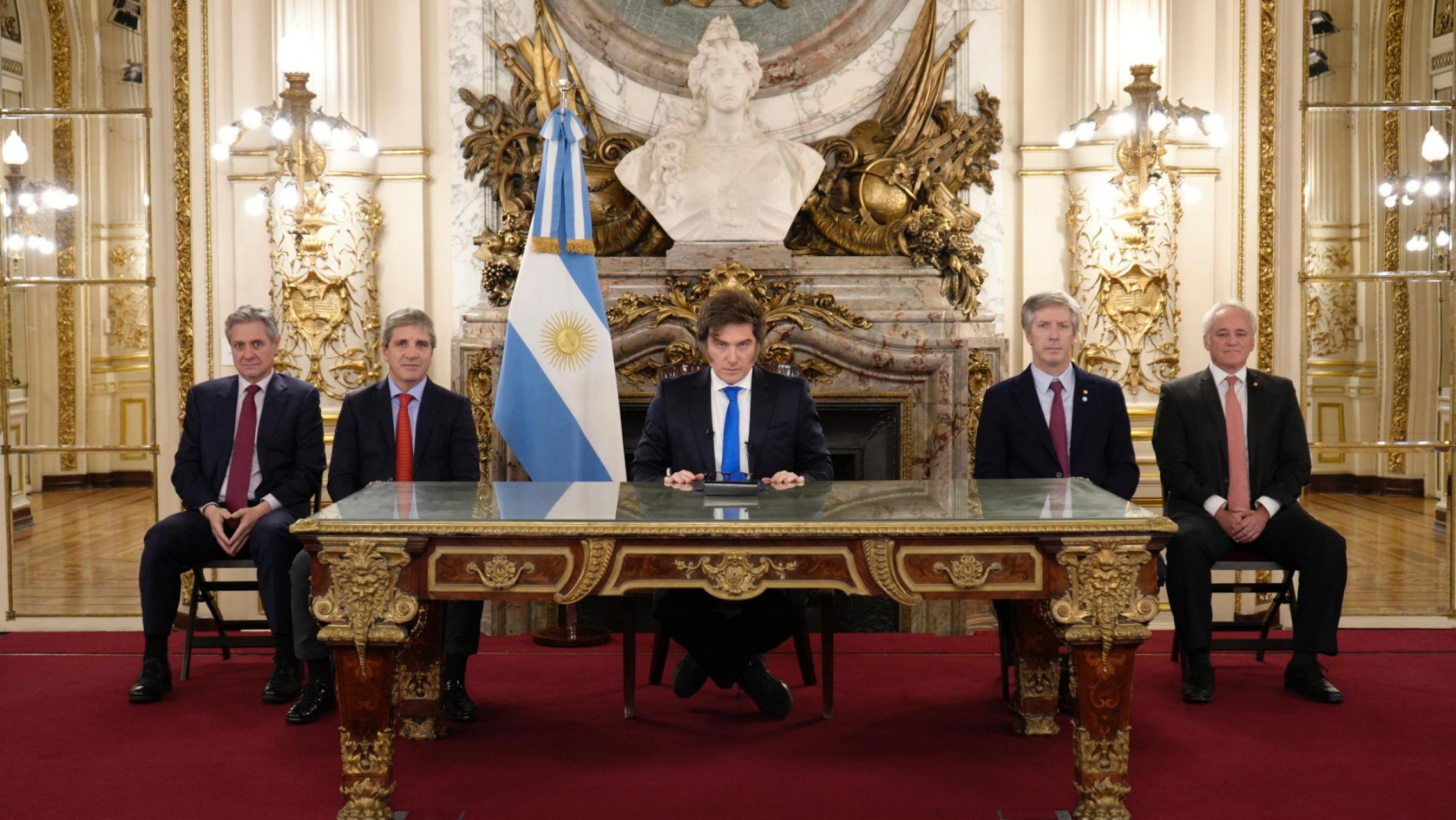 Milei presentará un proyecto de ley para penalizar a quienes pongan en riesgo el déficit fiscal