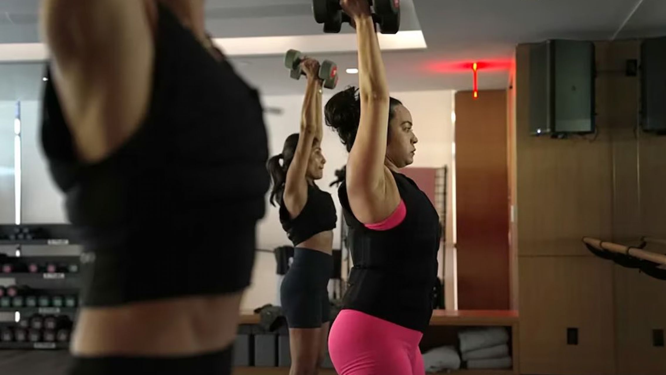 Los increíbles beneficios de hacer entrenamiento militar: ganás mucho más que fuerza