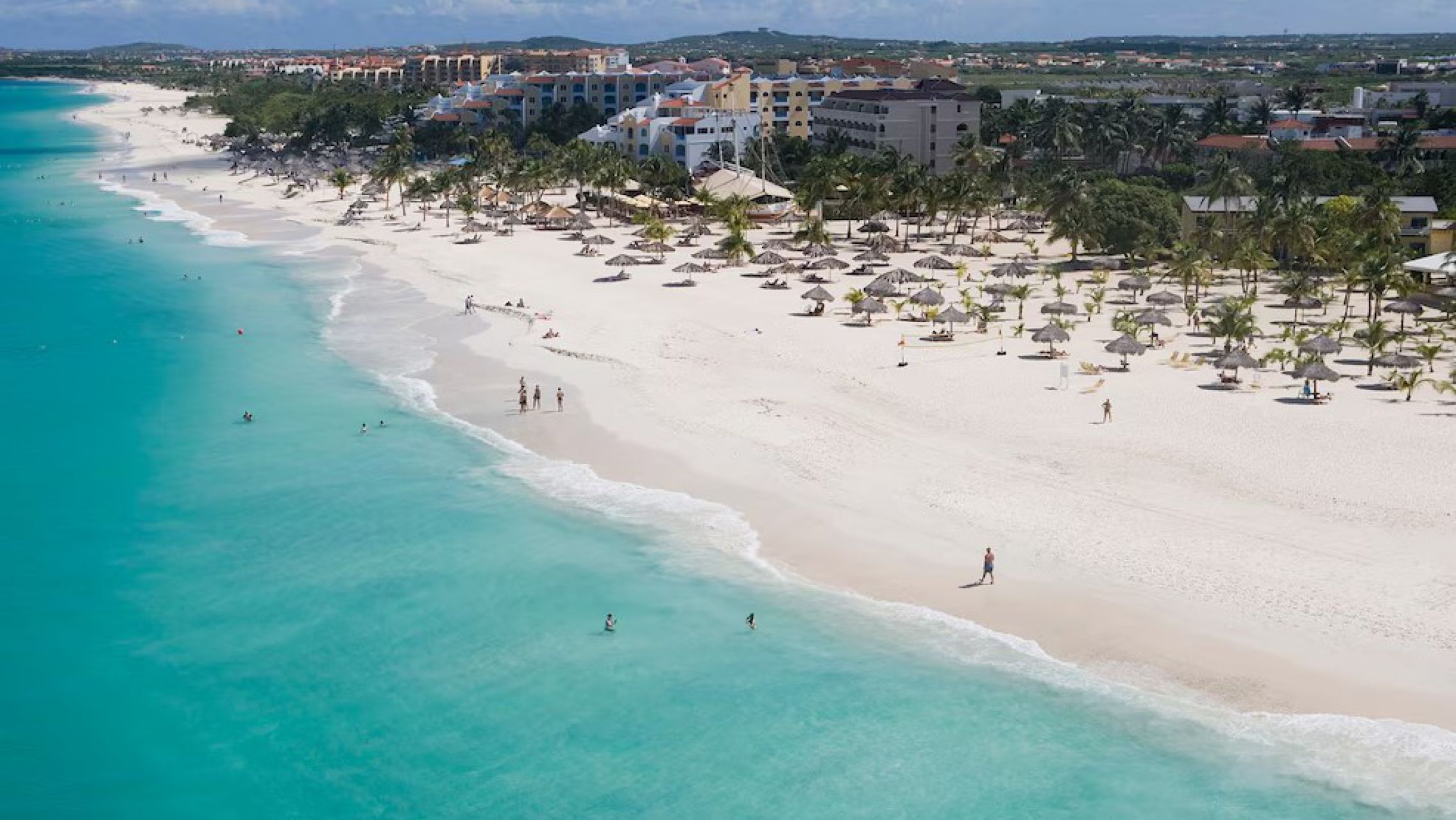 Aerolíneas Argentinas lanza por primera vez vuelos a un destino paradisíaco del Caribe