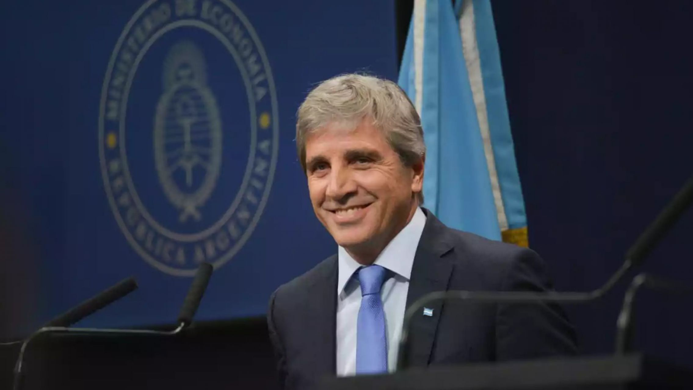 Tras el mensaje de Toto Caputo, los bonos argentinos se recuperan y el riesgo país cae