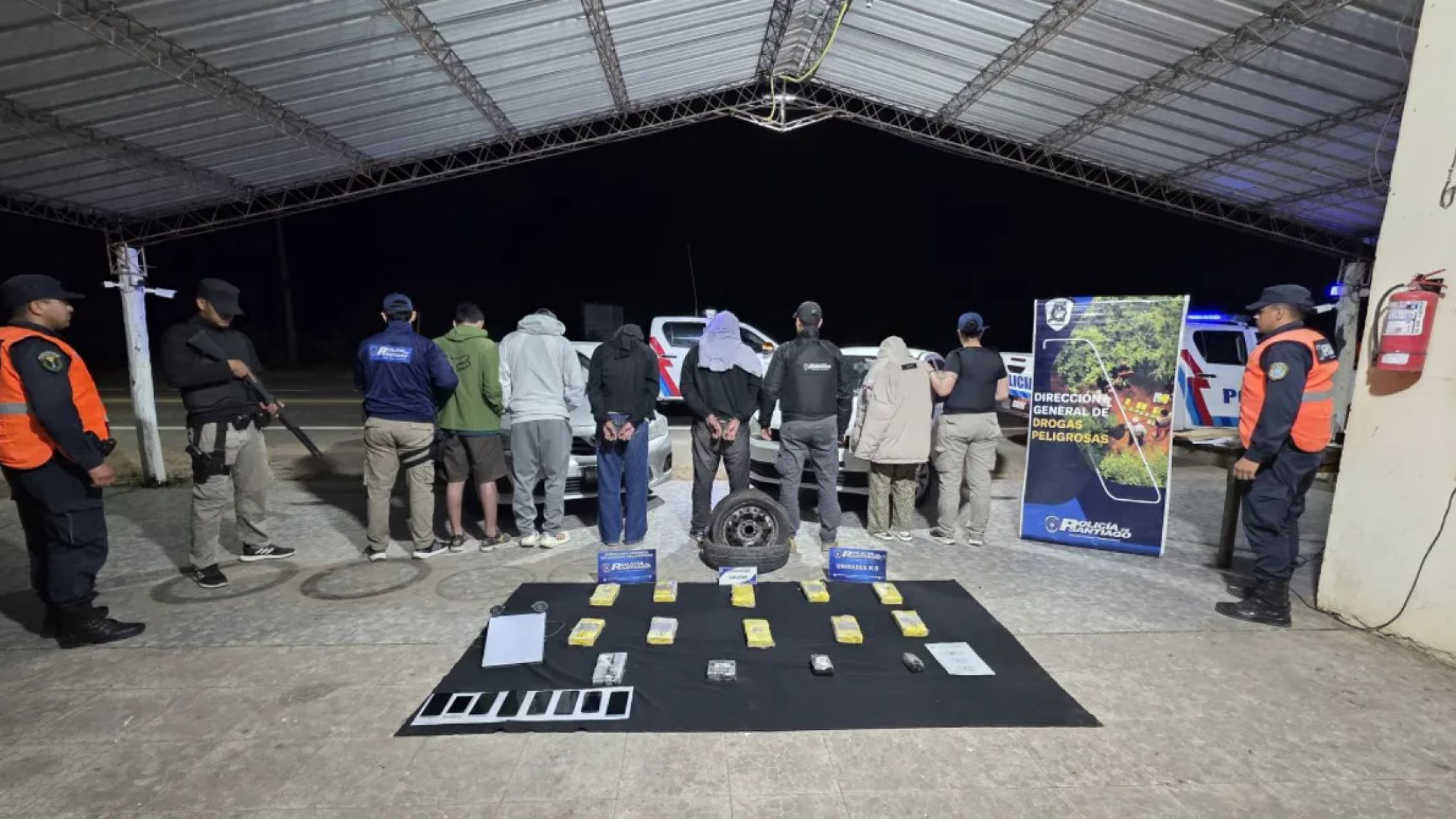 Cayó una banda narco con más de 12 kilos de droga y una antena Starlink