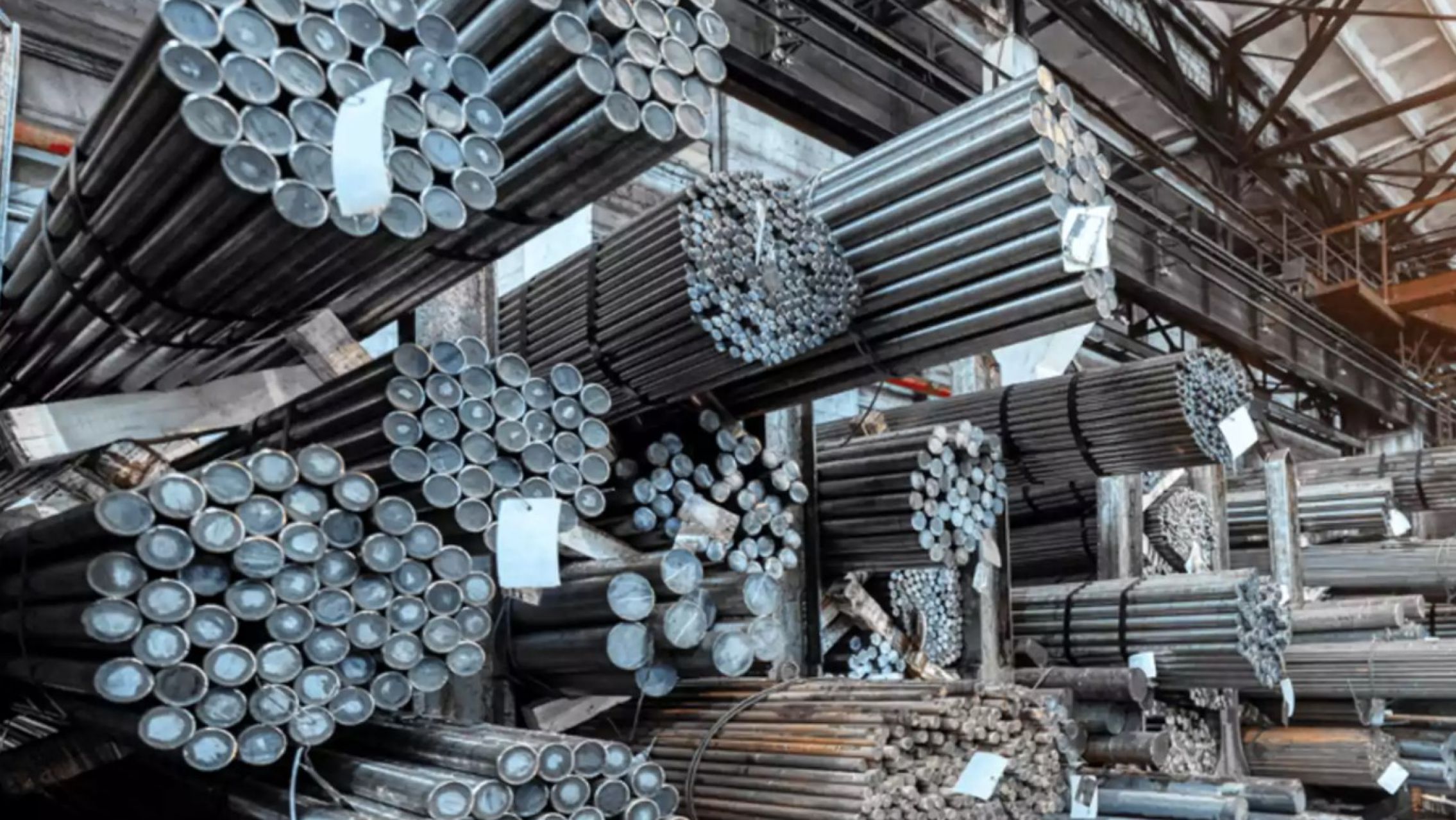 El Gobierno eliminó las retenciones para la exportación de aluminio, acero y productos derivados