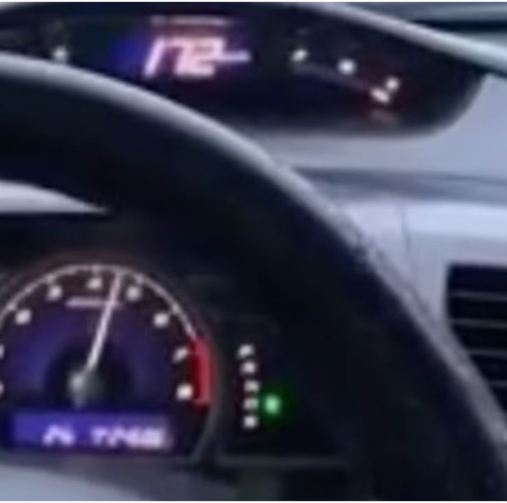 Norteño se grabó manejando a más de 170 km/h con su hijo al lado sin cinturón de seguridad