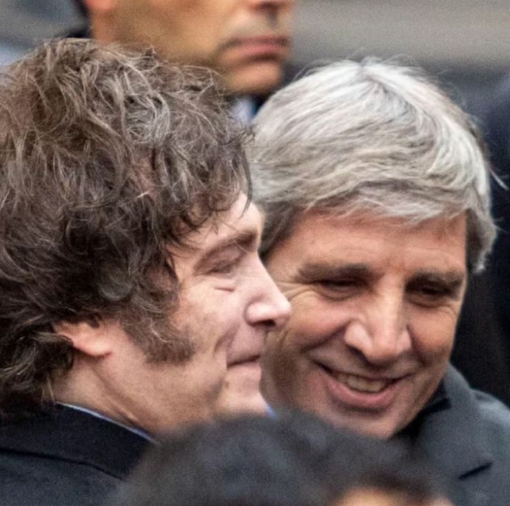 El Gobierno logró superávit fiscal en octubre y se acerca a cumplir la meta con el FMI