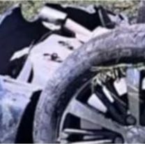 Robó un auto, se fugó por la ruta y terminó volcado en un canal