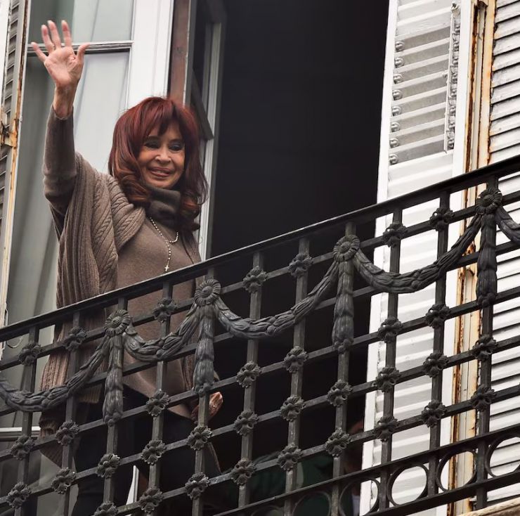 La Justicia restringió las visitas a Cristina Kirchner en su domicilio