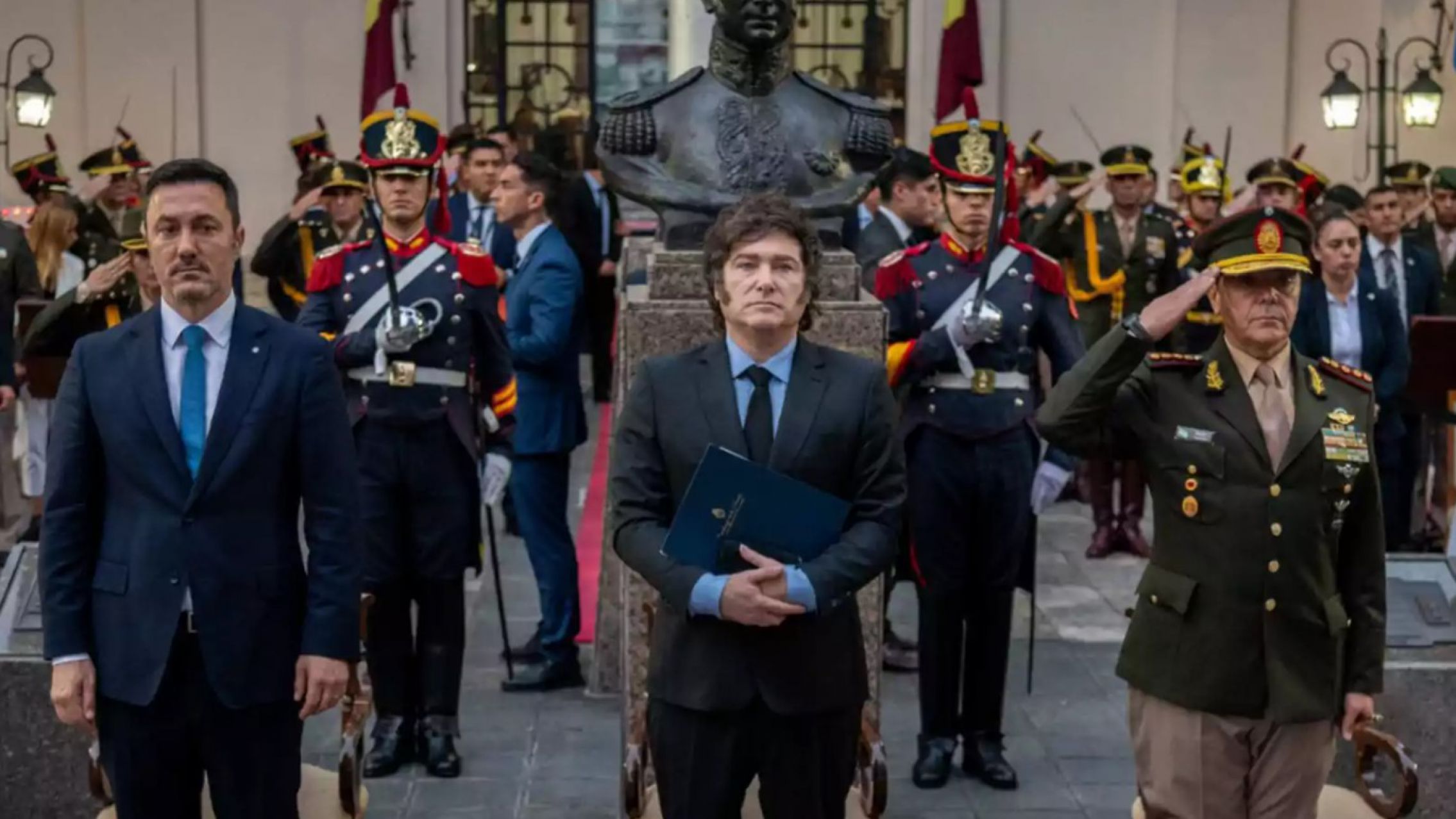 El Gobierno de Milei inauguró en Mendoza el primer destacamento de Granaderos a Caballo