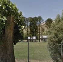 Tragedia en un campamento: un arco de f&uacute;tbol cay&oacute; sobre un nene