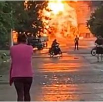 Se prendió fuego un depósito de garrafas y hay al menos 10 heridos