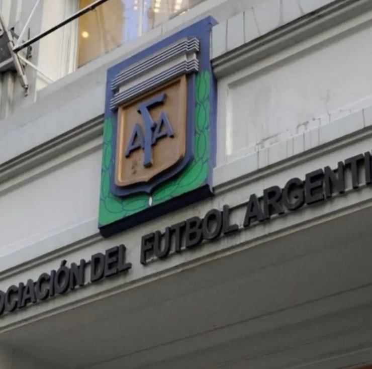 La AFA decidió suspender el fútbol por una fecha en todas las categorías por la denuncia de ARCA