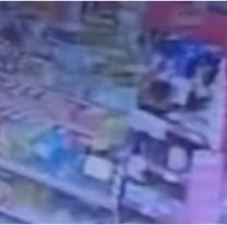 Trabajaba en un s&uacute;per chino, sufri&oacute; un asalto y tom&oacute; una decisi&oacute;n dr&aacute;stica