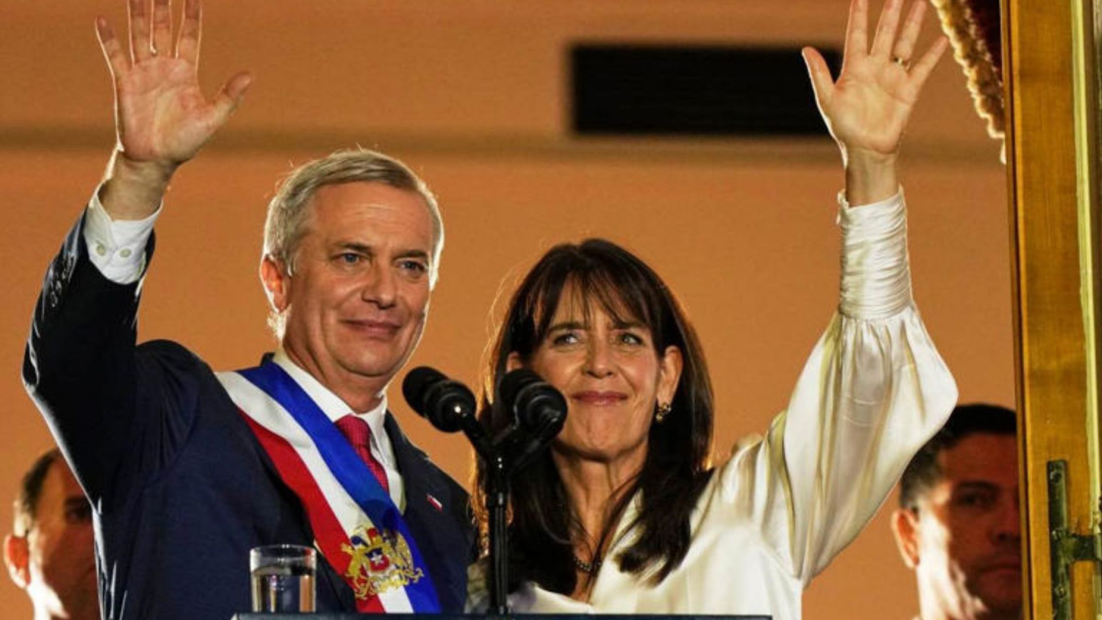 El presidente de Chile ordenó construir barreras en la frontera con Bolivia para frenar la migración