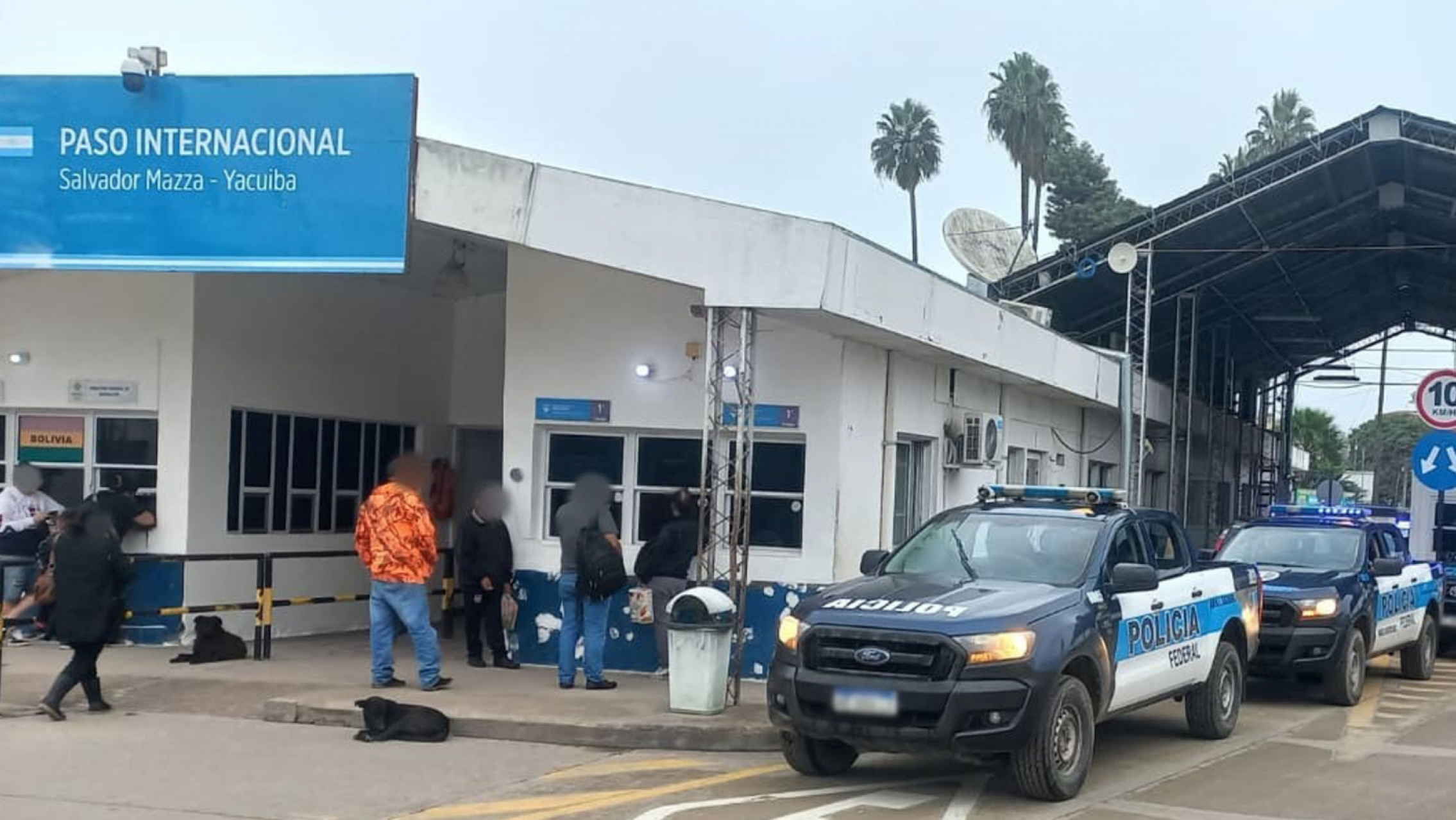 El Gobierno de Milei deportó a 15 inmigrantes ilegales tras operativos en Salta