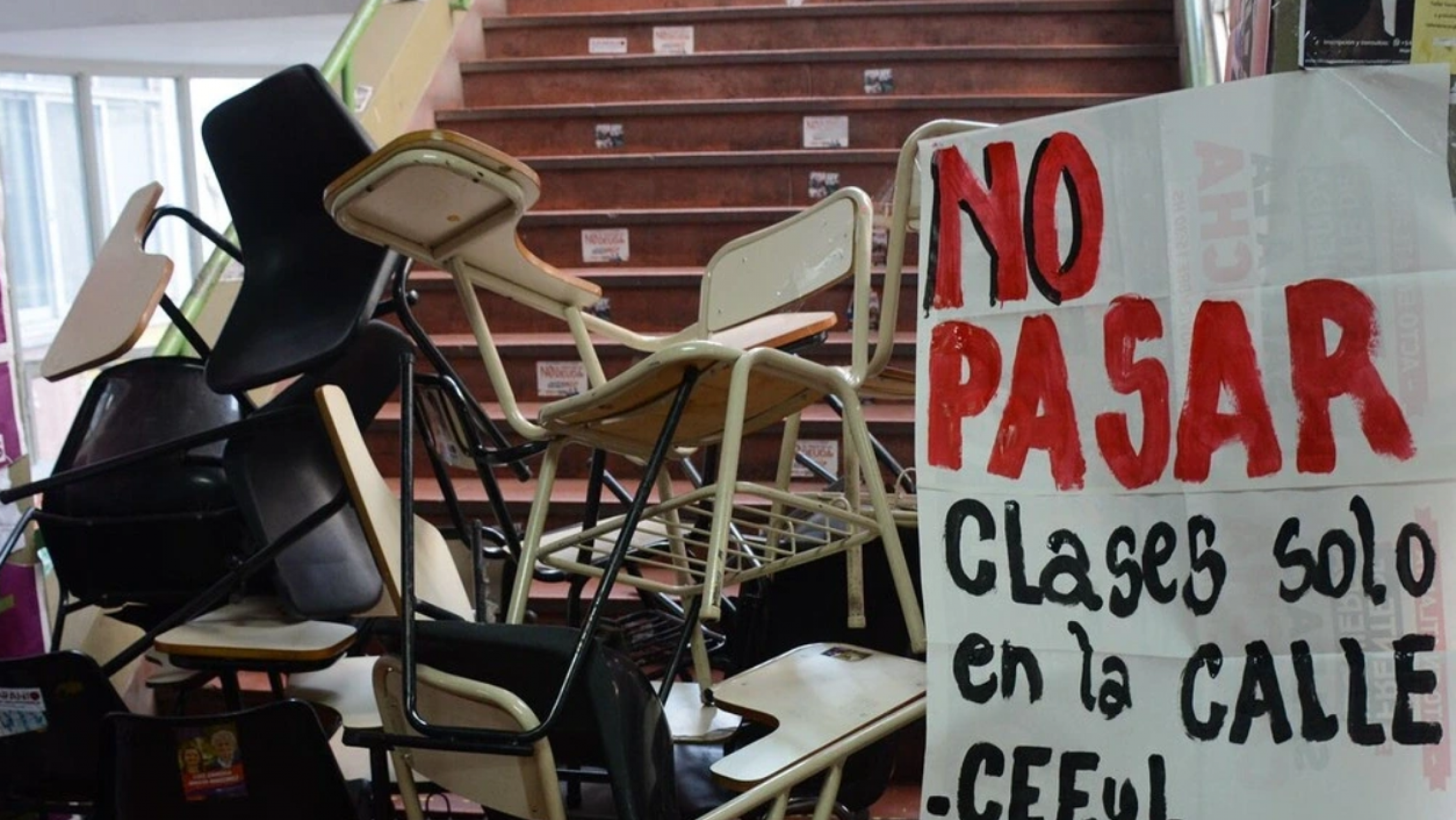 El Gobierno intimó a las universidades por los paros y pidió garantizar las clases