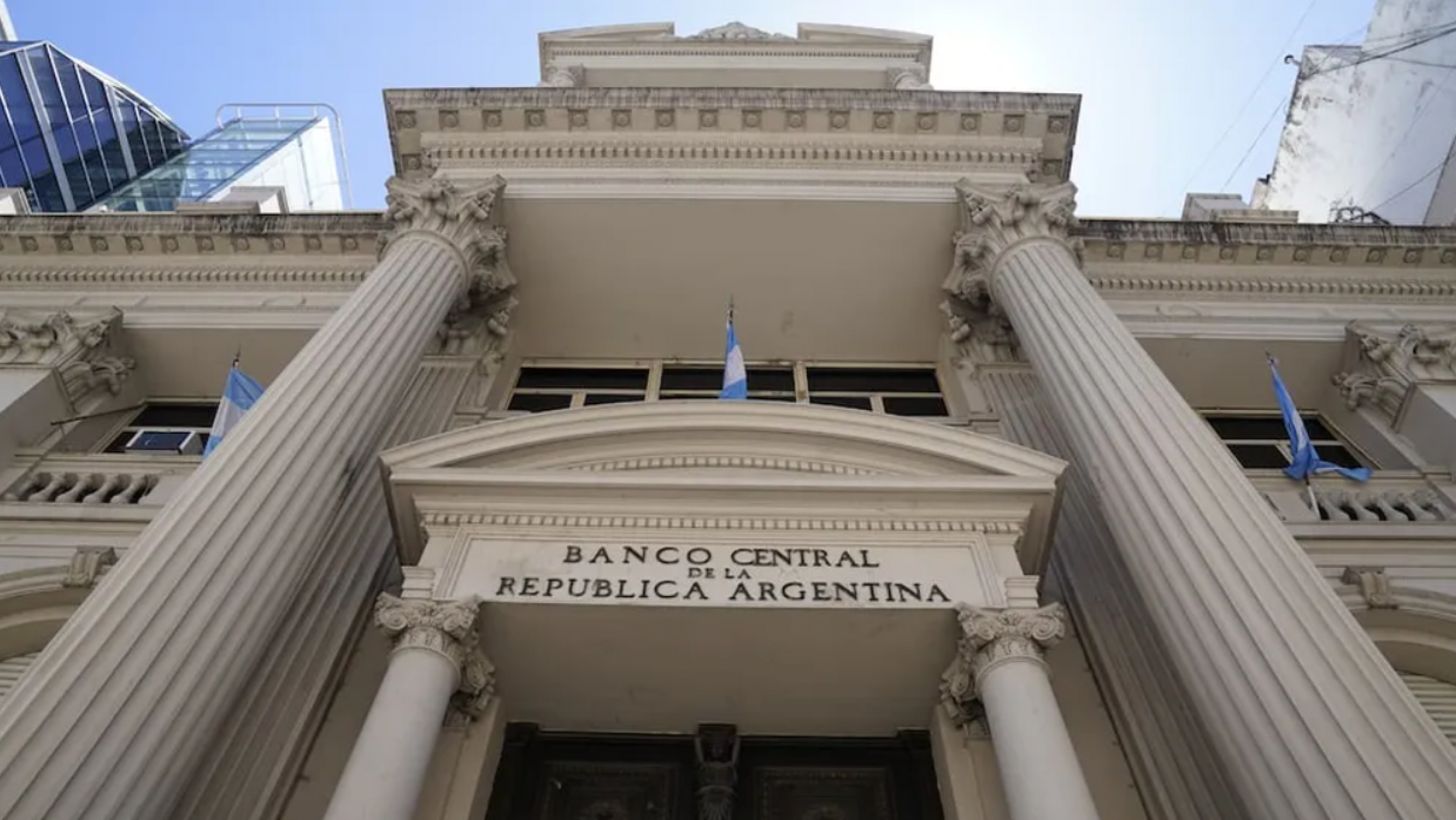 El Banco Central volvió a comprar dólares y ya cumplió casi el 80% de la meta anual