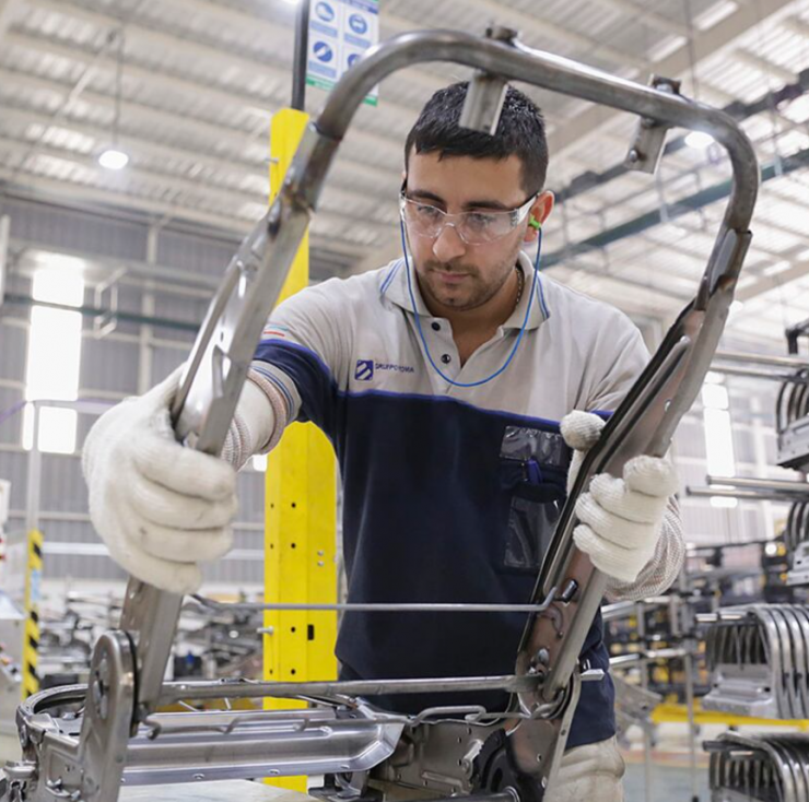 Caputo destacó un fuerte crecimiento del crédito para las PyMEs