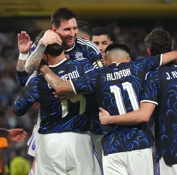 Los primeros convocados de Scaloni ya llegaron a Argentina