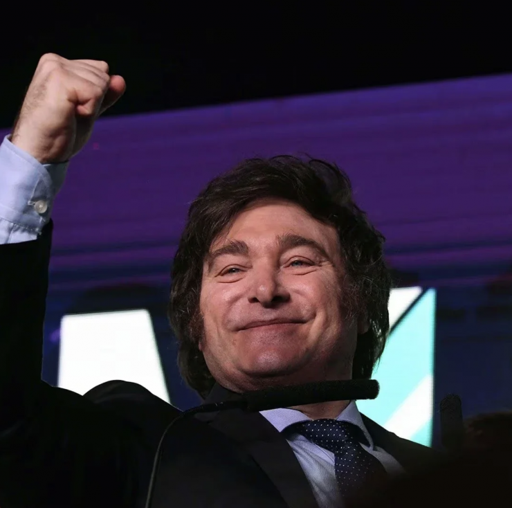 El riesgo país cayó a 446 puntos tras la mejora de la nota argentina