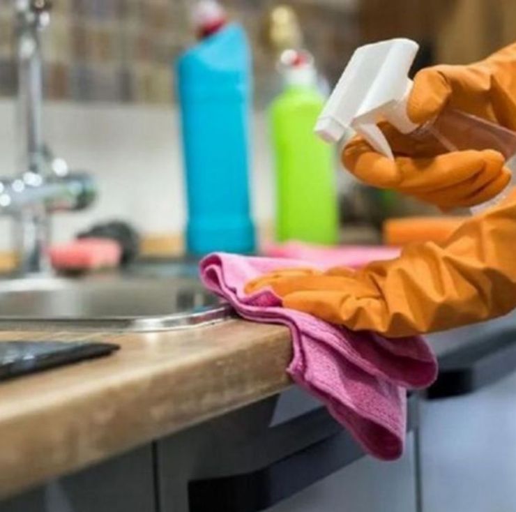 Aumento para empleadas domésticas: cuánto cobrarán desde julio