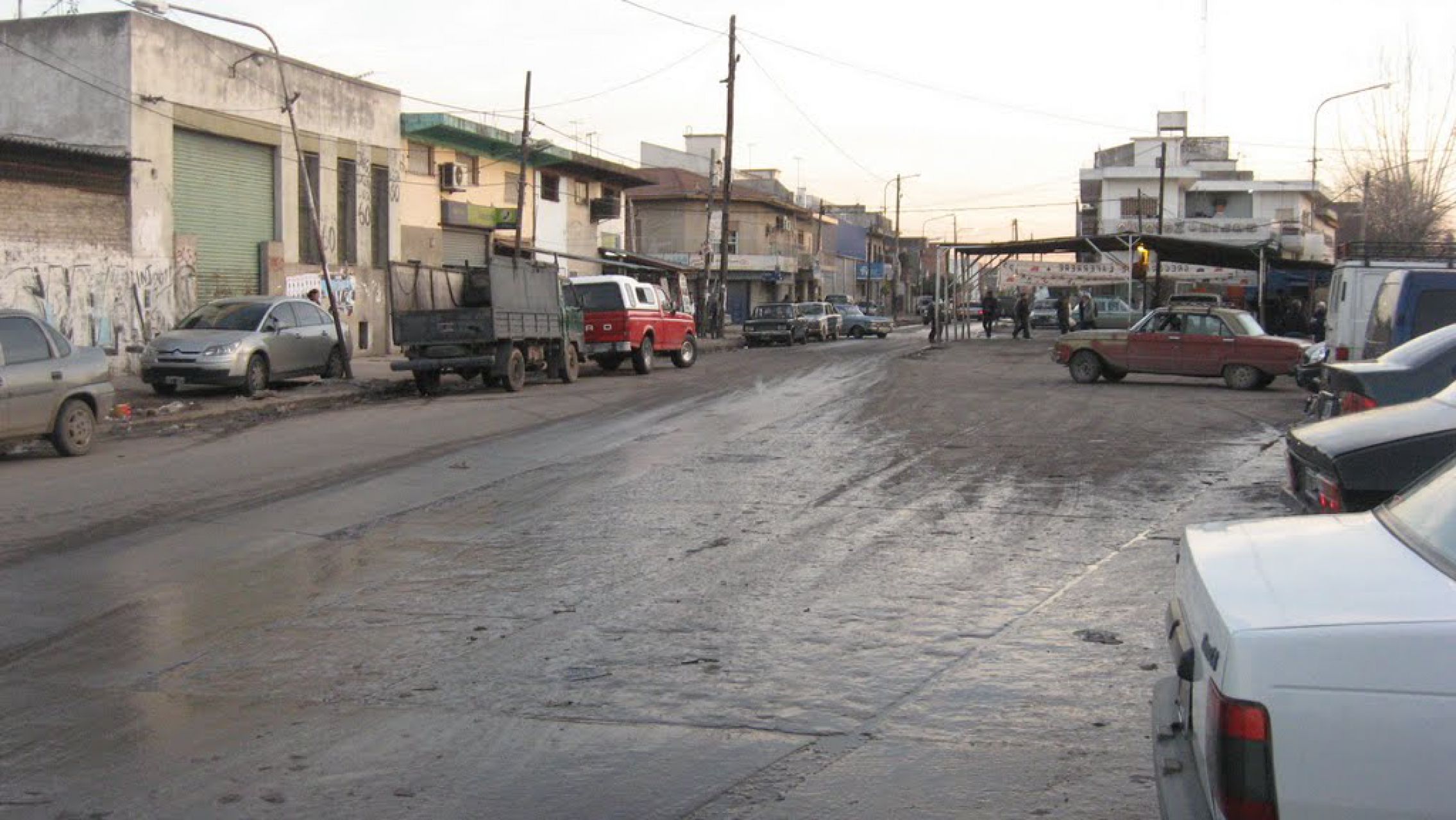 Horror e inseguridad: balean en la cabeza a un policía que quiso evitar el robo de un camión