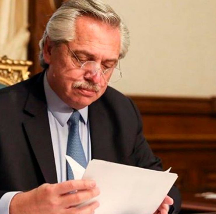 El incumplimiento del nuevo decreto presidencial prevé penas de hasta 2 años de prisión