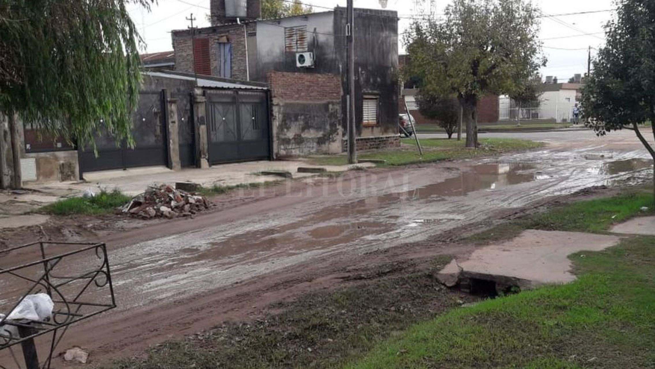 Mató de un escopetazo a ladrón que amenazó con degollar a su mujer