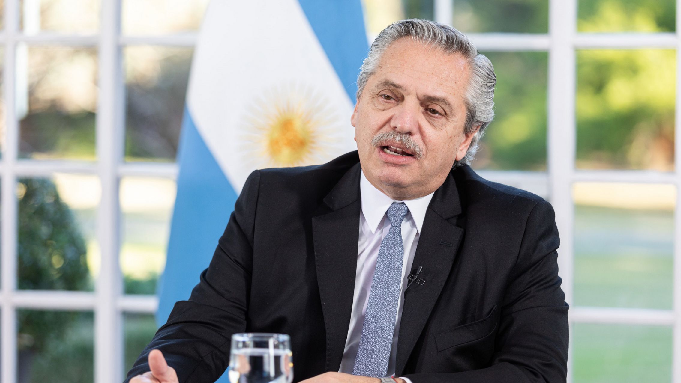 Diario El Mundo: Argentina enferma de pobreza tras una cuarentena récord de 150 días