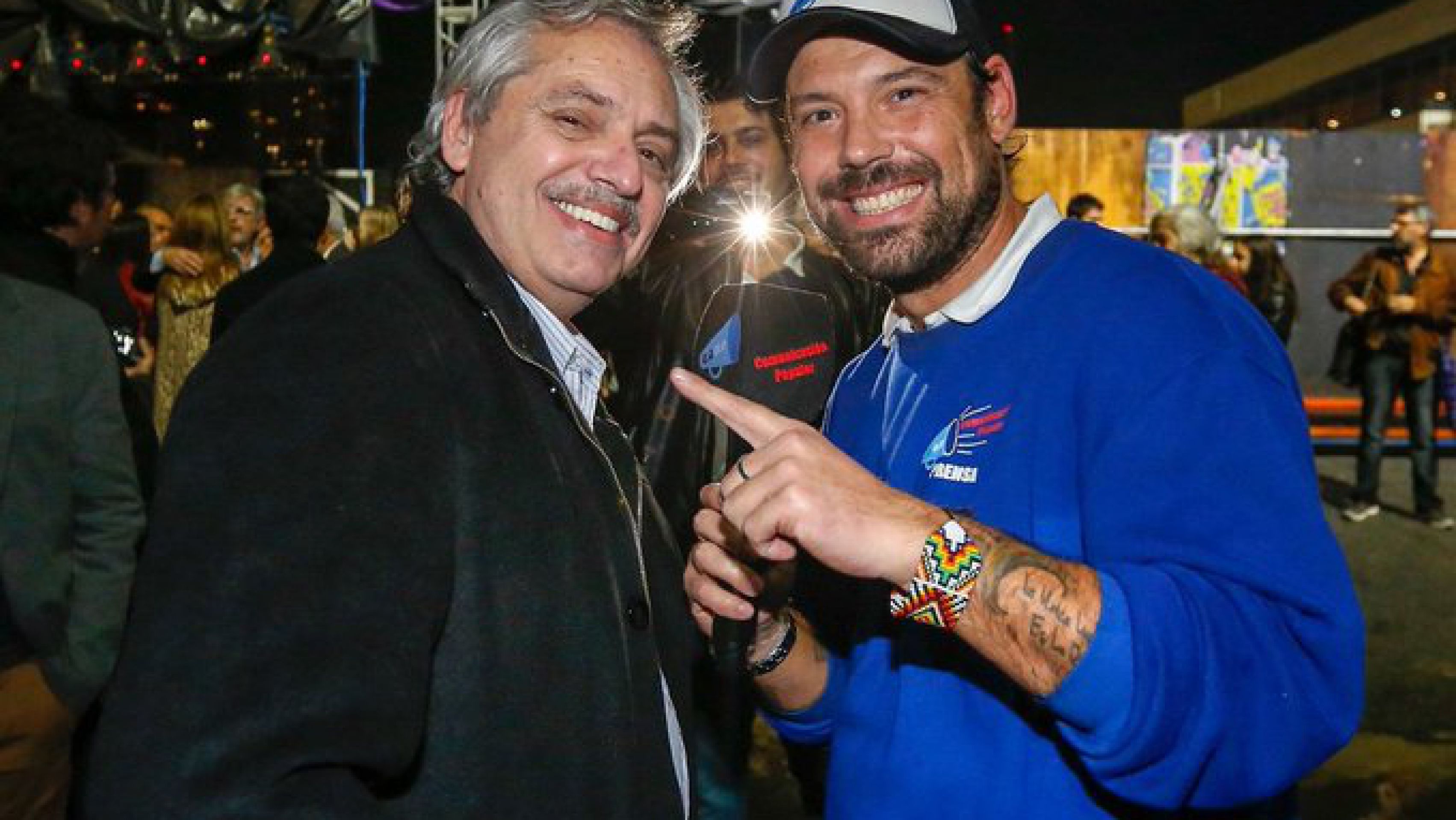 El periodista K Ezequiel Guazzora, casi llorando de furia por Alberto 