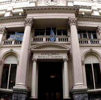 Las operaciones de compra de dólares en el mercado cambiario requerirán autorización del BCRA