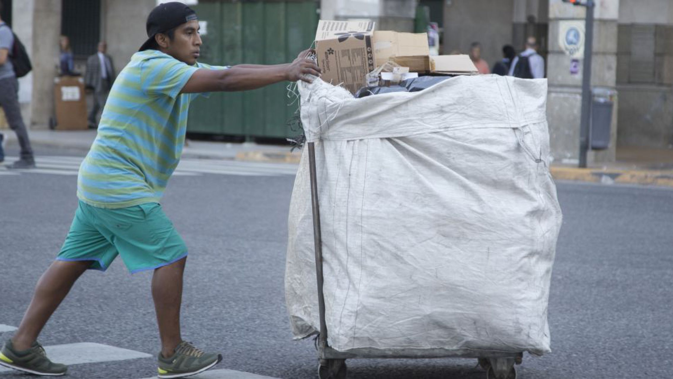 El INDEC difundirá las cifras de pobreza a menos de un mes de las presidenciales