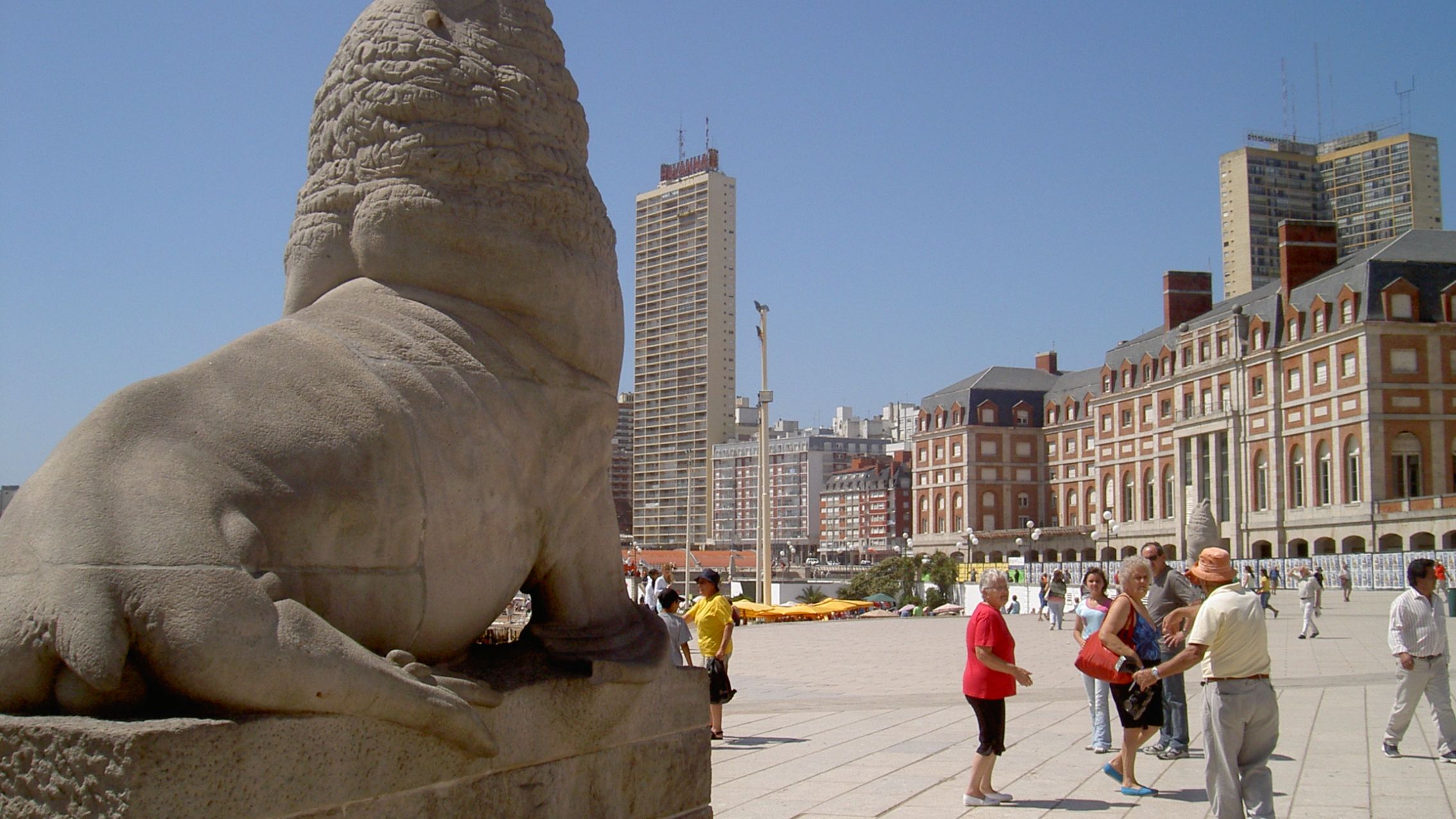 Verano 2024: los alquileres en Mar del Plata suben otro 50% y acumulan un aumento del 200% interanual