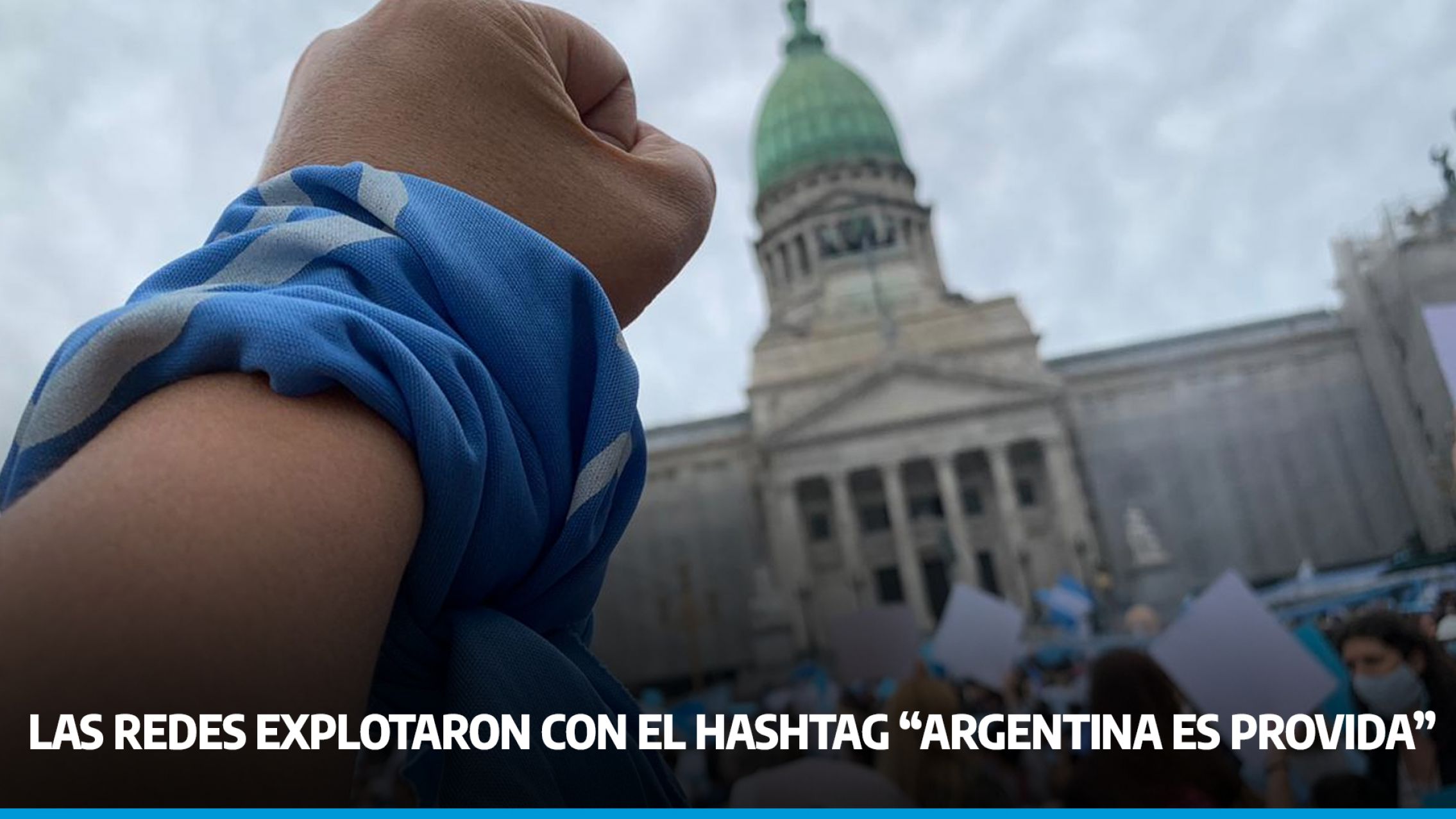 "La Ola Celeste": las redes sociales explotaron a favor de las dos vidas