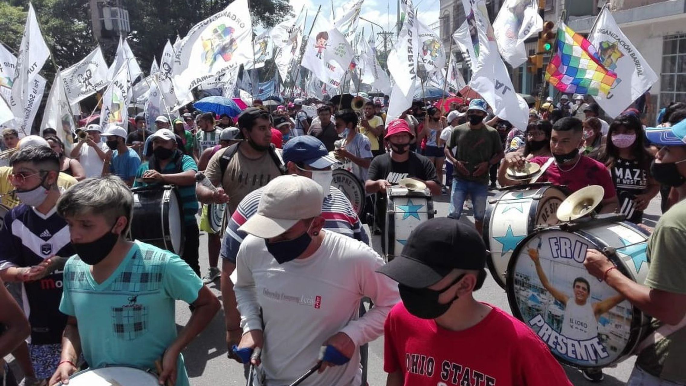 Agrupaciones kirchneristas y de izquierda marcharon para pedir la liberación de Milagro Sala