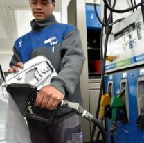 Aumenta la nafta: descongelaron el impuesto al combustible y habr&aacute; subas progresivos