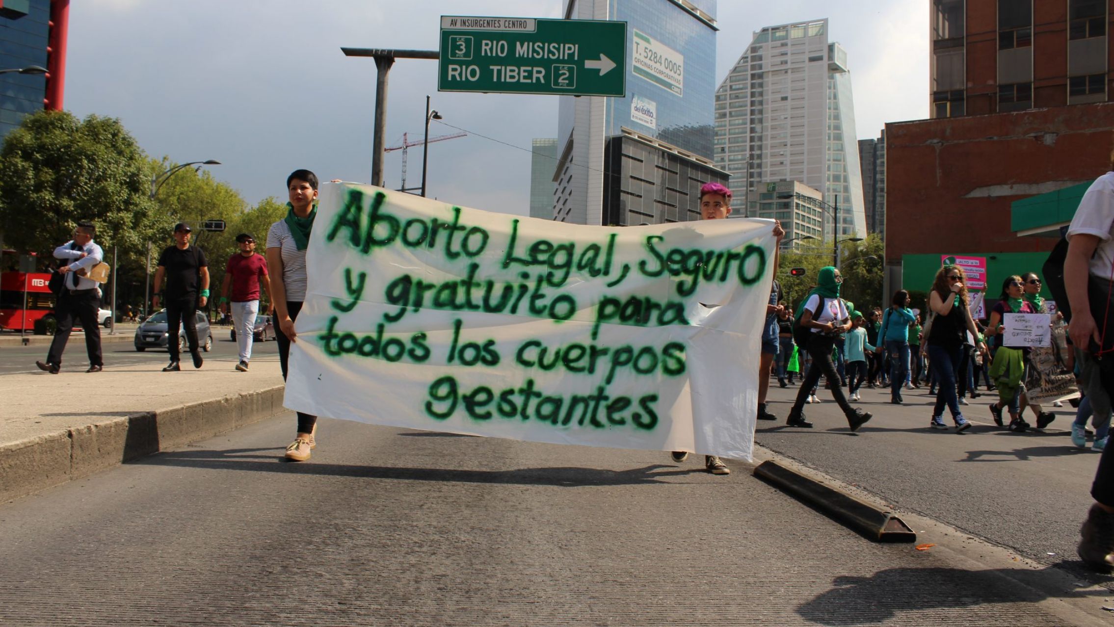 Polémica: proponen que el aborto también sea posible para varones