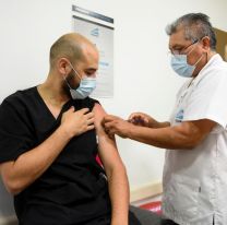 Aconsejan reforzar la vacunación contra el coronavirus ante el aumento de casos