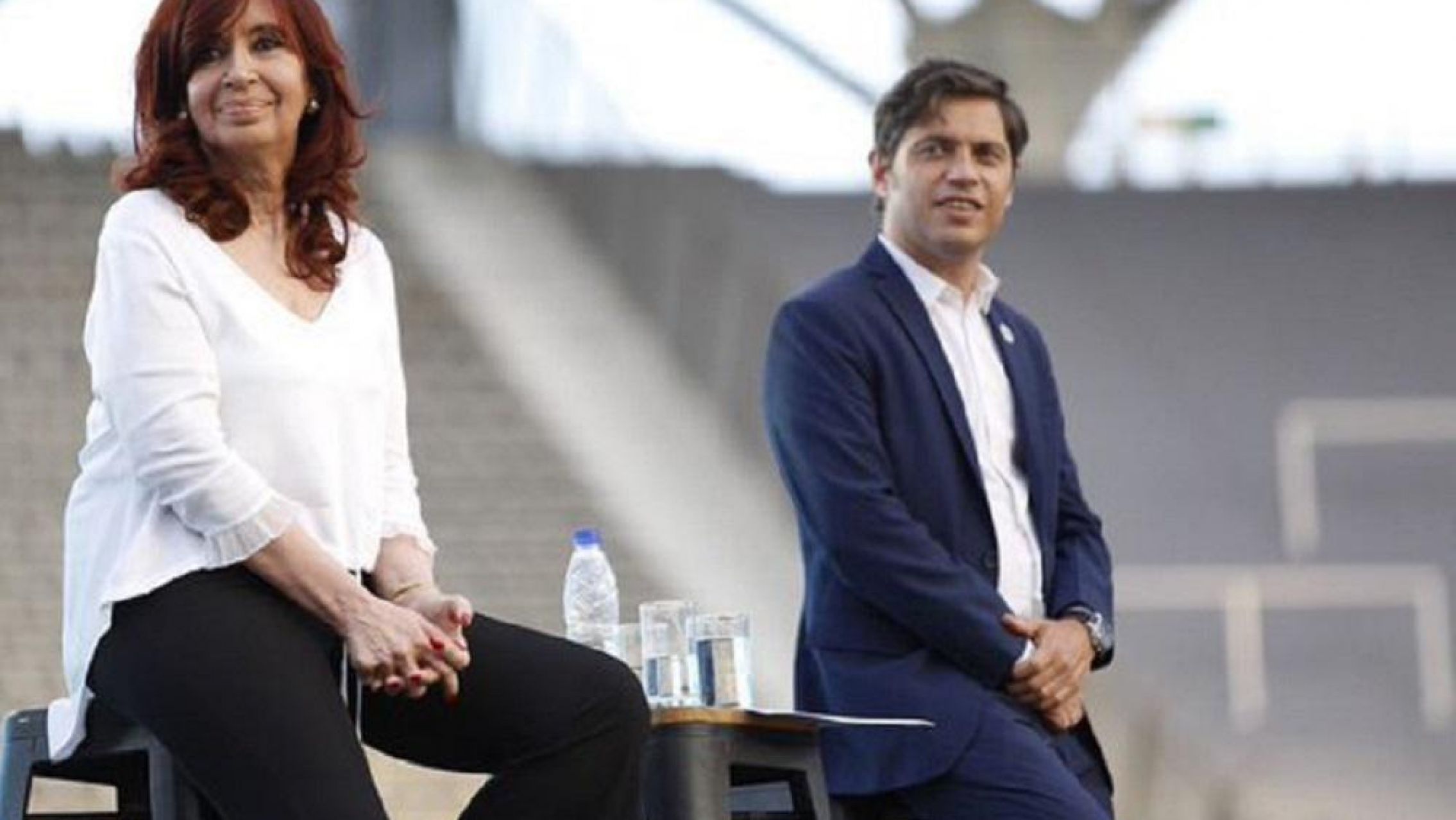 Cristina Kirchner y Axel Kicillof fueron sobreseídos de la causa del dólar futuro