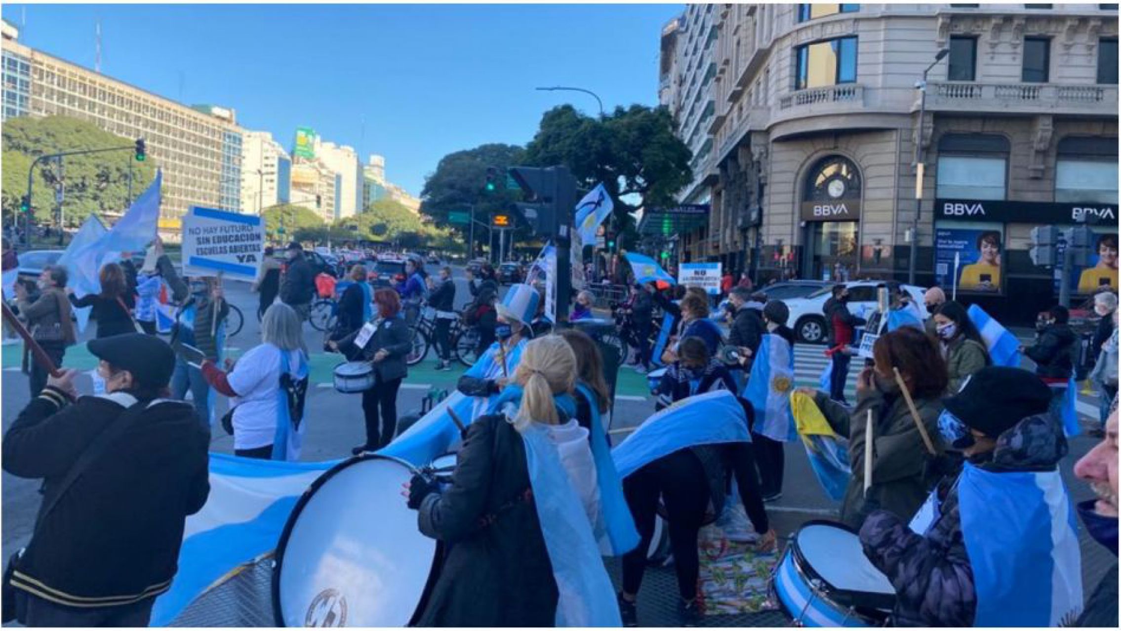 Córdoba: un fiscal ordenó identificar a las personas que participaron de la marcha en contra de las restricciones