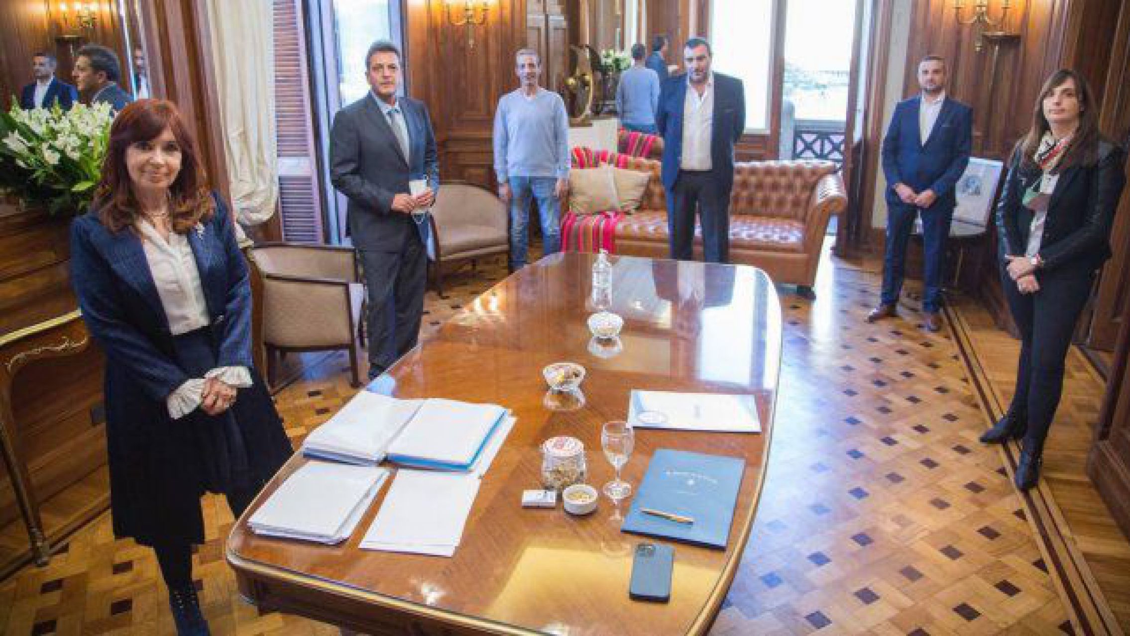 Los empleados del Congreso tendrán un aumento del 40% de sus sueldos