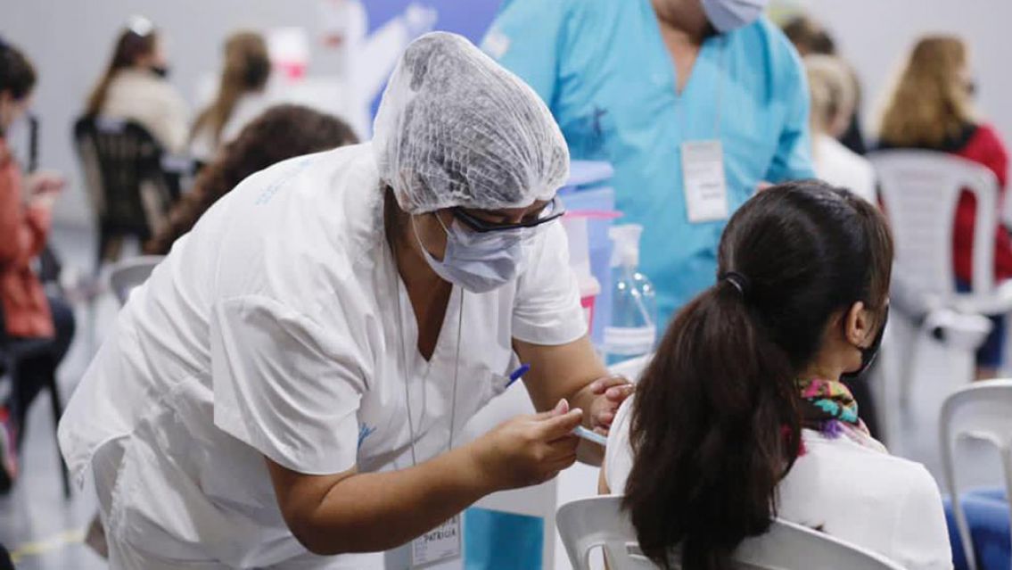 Un gran número de jóvenes de Córdoba y Santa Fe no quieren vacunarse