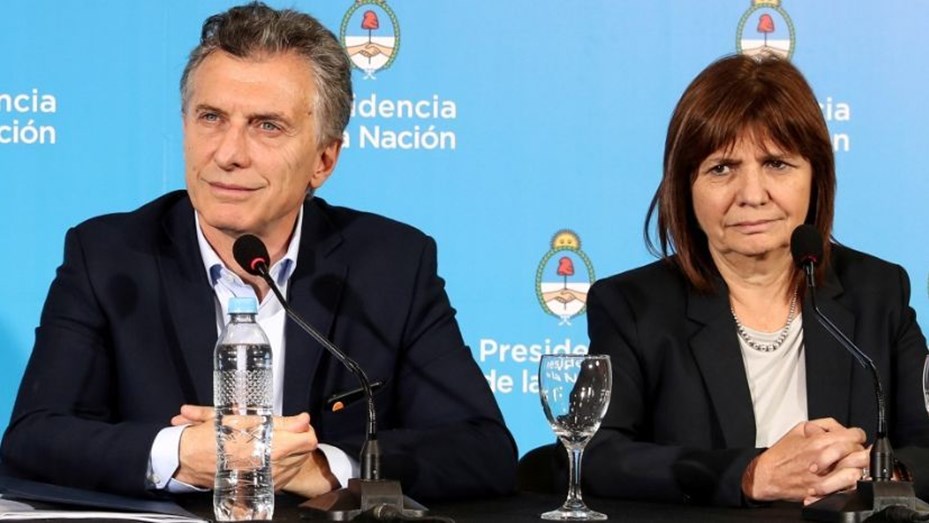 El Gobierno denunció a Mauricio Macri y Patricia Bullrich por contrabando -  El Nacionalista