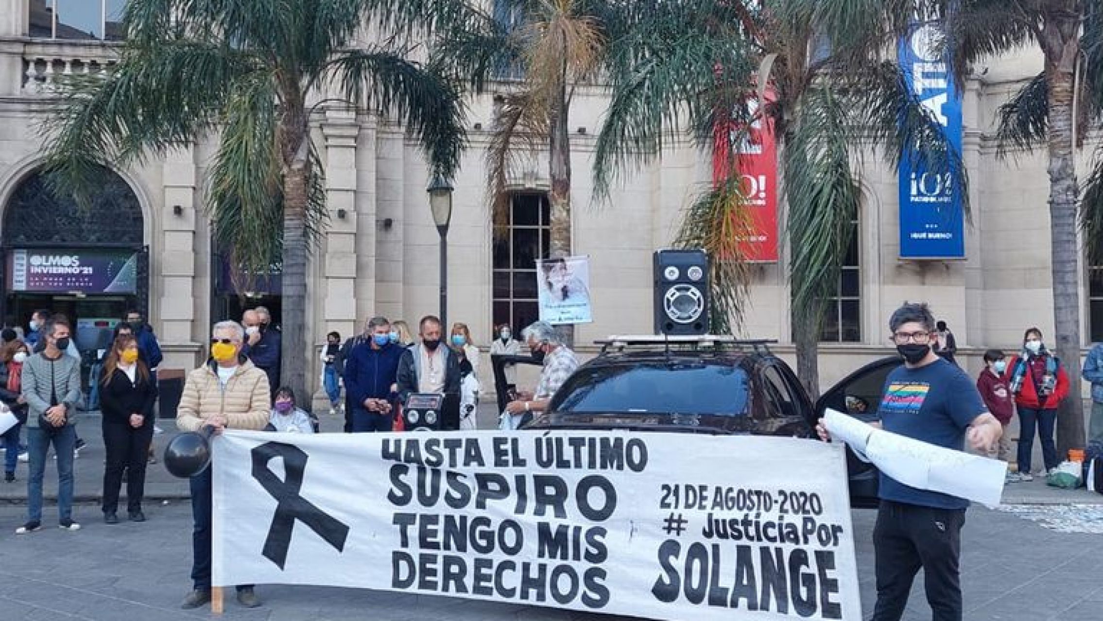 Al cumplirse un año del fallecimiento de Solange Musse sus familiares la recordaron con un emotivo homenaje