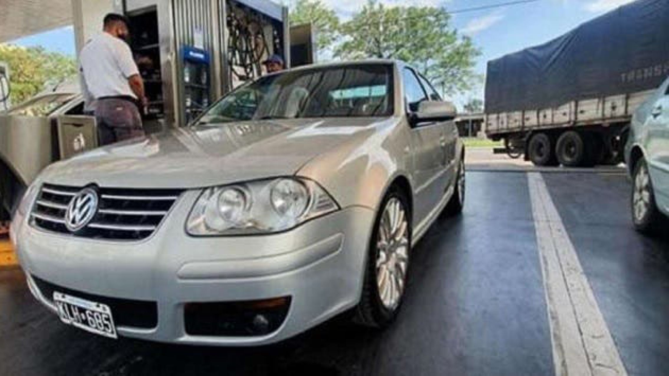 El Gobierno puso en marcha su plan para intervenir todos los registros automotores del país