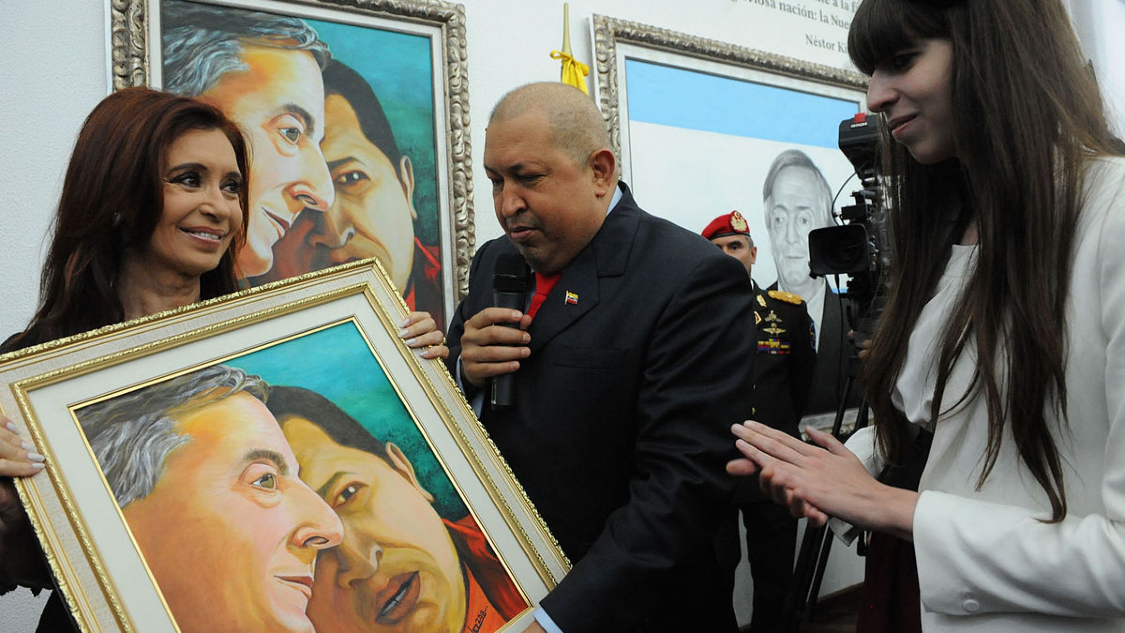 Aseguran que en el funeral de Chávez no estaba su cuerpo