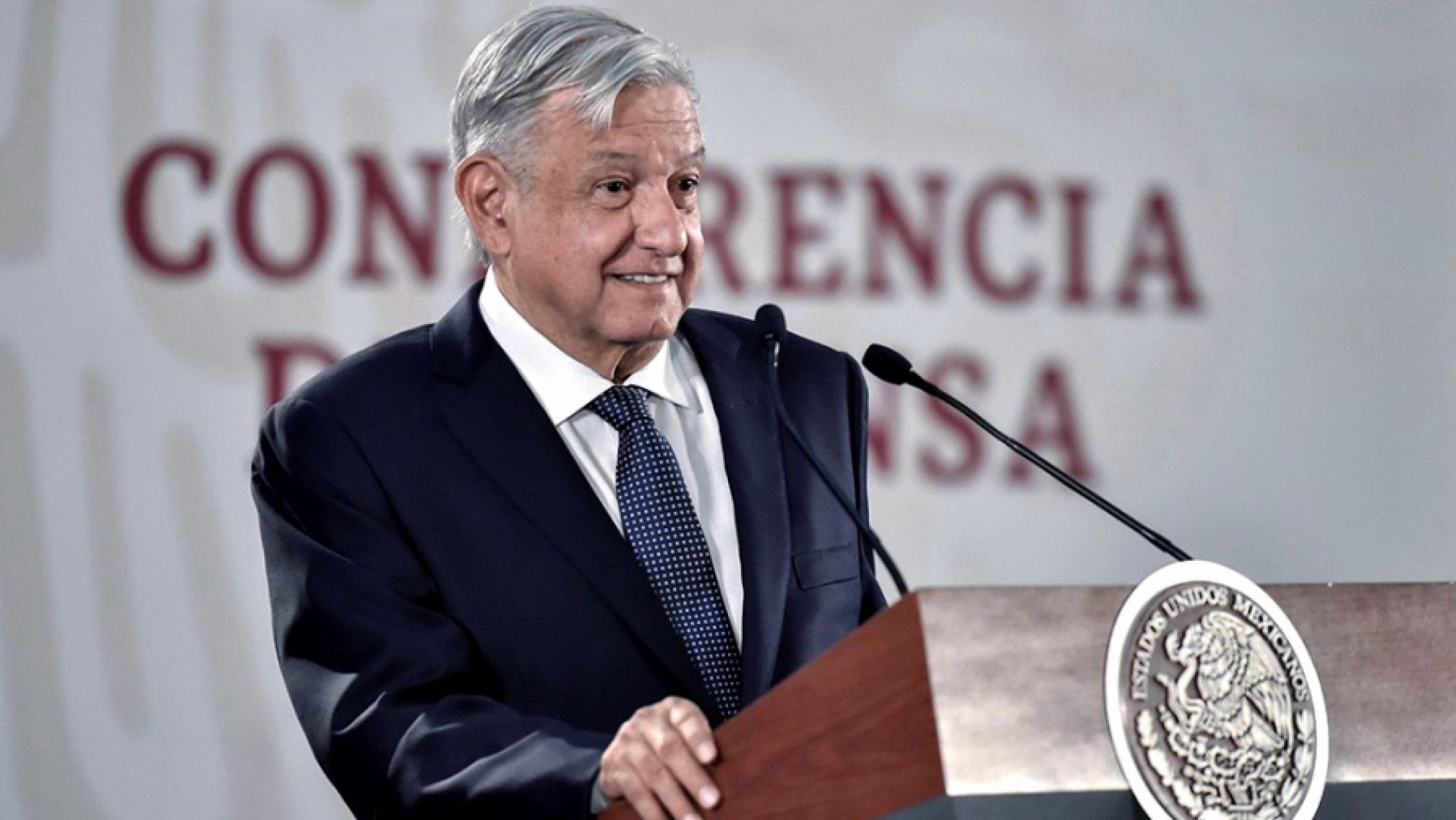 La ministra de economía de AMLO renunció cuestionando la "militarización" de México
