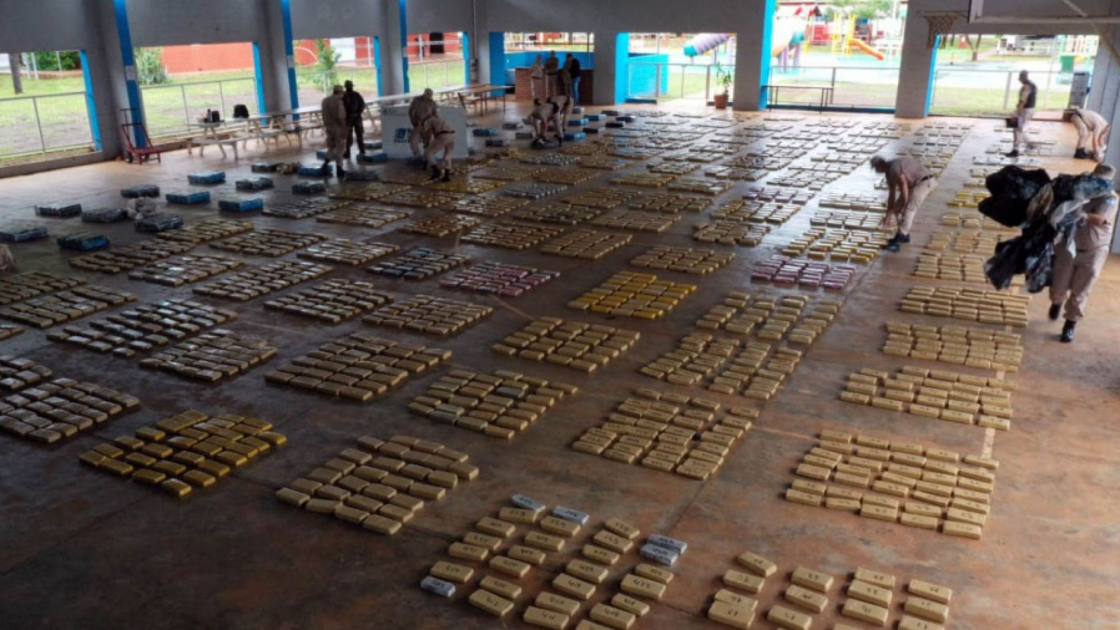 Misiones: secuestran más de tres toneladas de marihuana a orillas del río Paraná