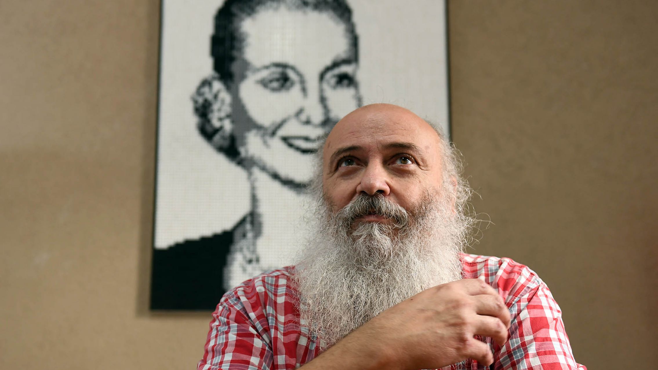 Pérsico rechazó las críticas de La Cámpora y bancó a Guzmán: "Es el único ministro que ve la economía popular"