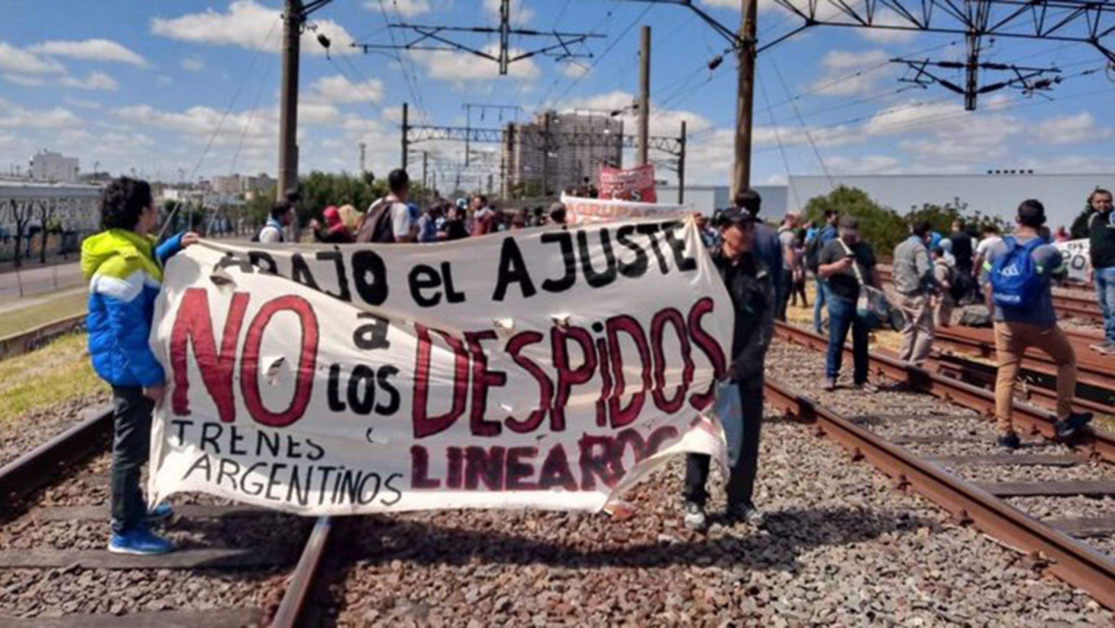 Sobreseen a acusados de bloquear vías del ferrocarril: "Tensiones propias de una democracia viva"