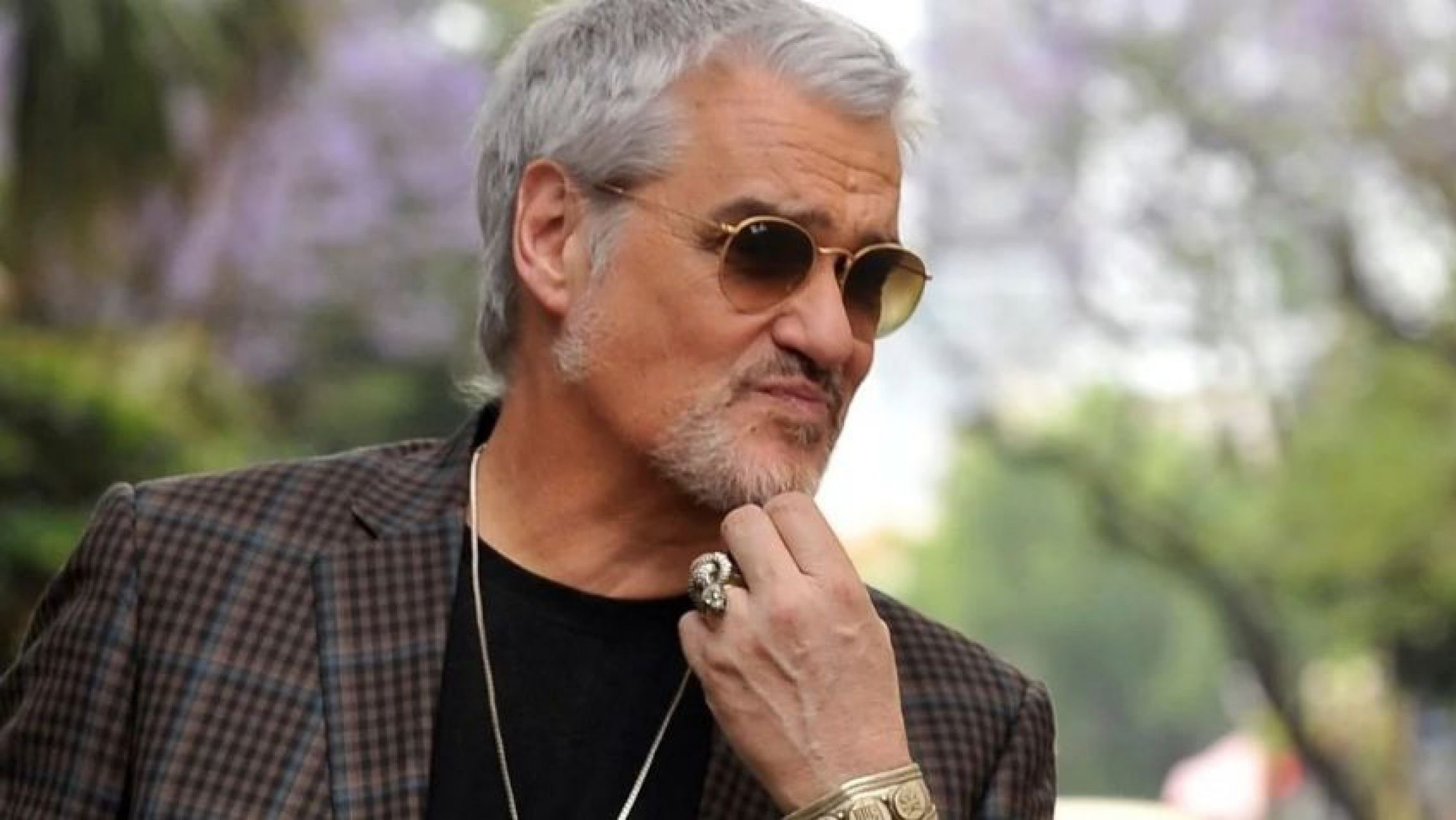 El tajante motivo de la baja del programa de Roberto Pettinato a dos meses de su debut