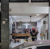 Un muerto al incendiarse un departamento en un edificio en Belgrano